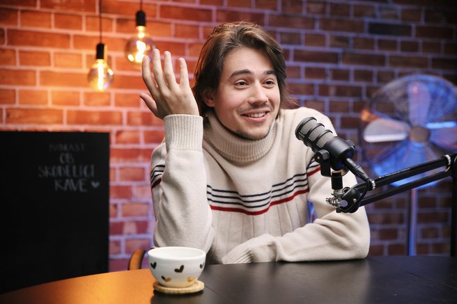 Bojan Cvjetićanin podkast ob skodelici kave živa avžner