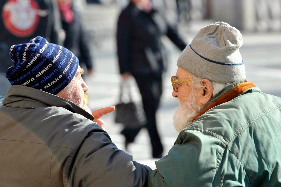Ponedeljek so obarvali prijetni sončni žarki, kakšne barve pa lahko pričakujemo med tednom? Pripravite se na ... (foto: BOBO/TINA KOSEC)