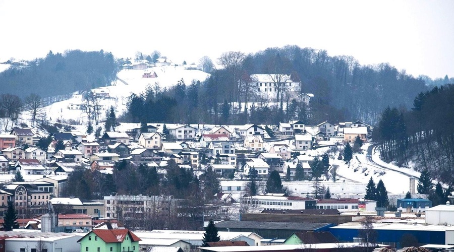 Sneg prihaja: vremenoslovci razkrivajo, kdo bo imel zasnežen vrt in kdo le mrzlo deževje (foto: Profimedia)