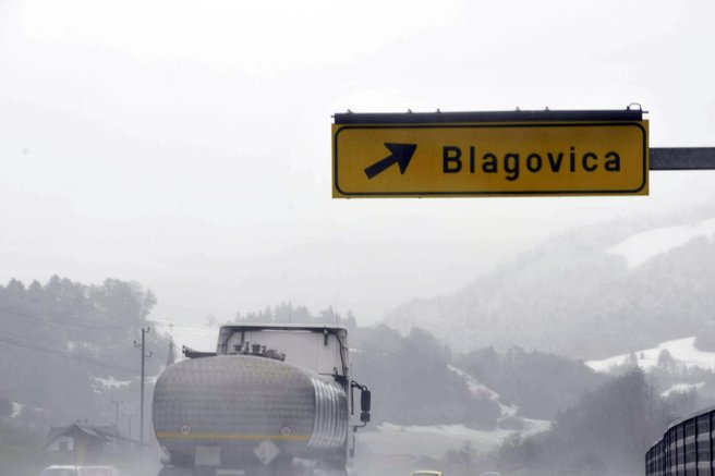 promet blagovica zapora