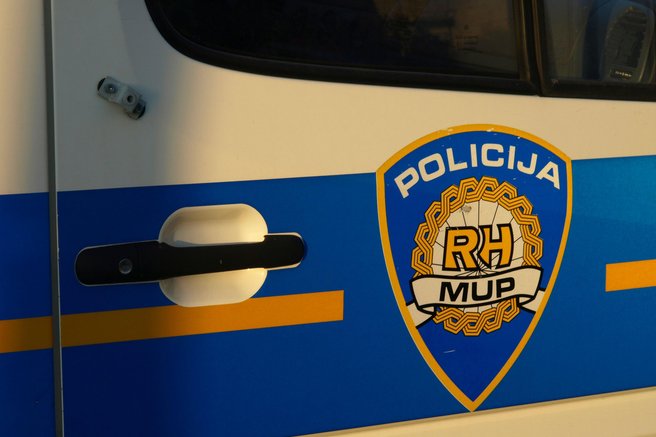 hrvaška policija, detajl