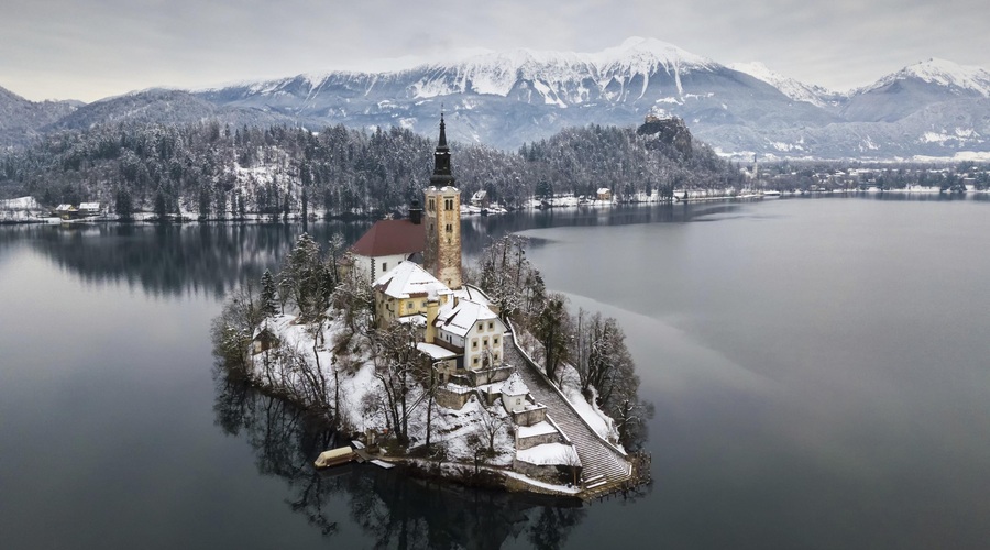 Turistko je Bled očaral, nato pa je naletela na neprijetno presenečenje: "To je grozljivo" (foto: Profimedia)