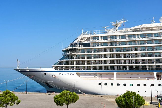 Koper ladja krizarka