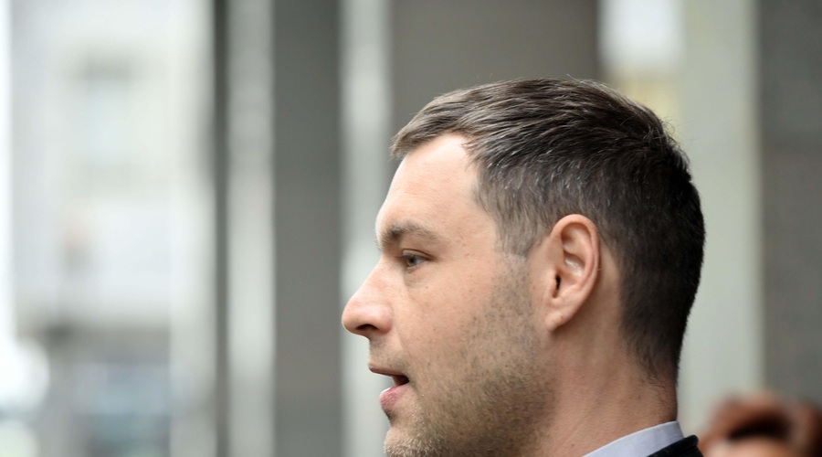 Svet stranke Levica zamrznil članstvo poslancu Mihi Kordišu (foto: BOBO/Žiga Živulovič jr.)