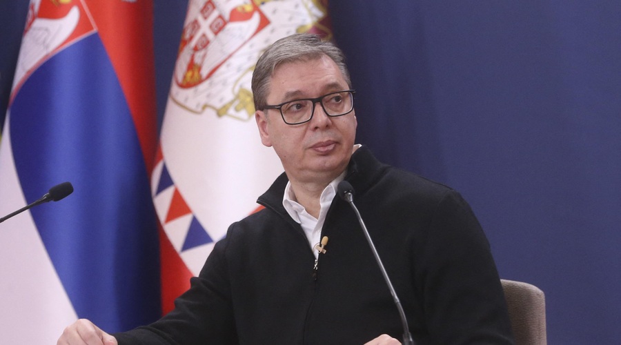 Vučić komentiral nakup velikih količin orožja: "Srbija nima namena nikogar napasti, a njena vojska mora biti močnejša od sosed" (foto: Profimedia)