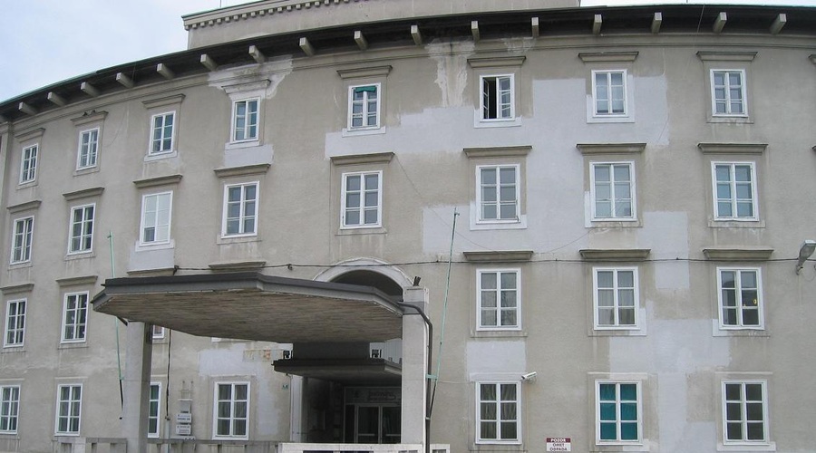 Ali bo Akademski kolegij le ugledal luči prenove? Stala jih bo vrtoglavih 34,3 milijona evrov (foto: Wikipedia)