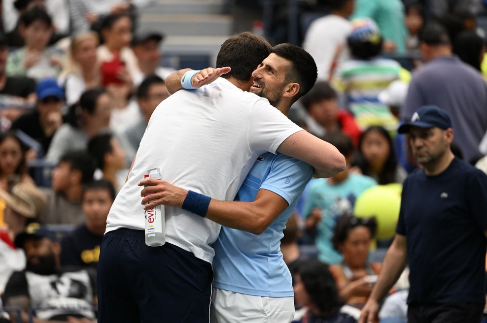 Djoković pospremil velikega tekmeca na zadnji teniški spektakel (foto: Profimedia)