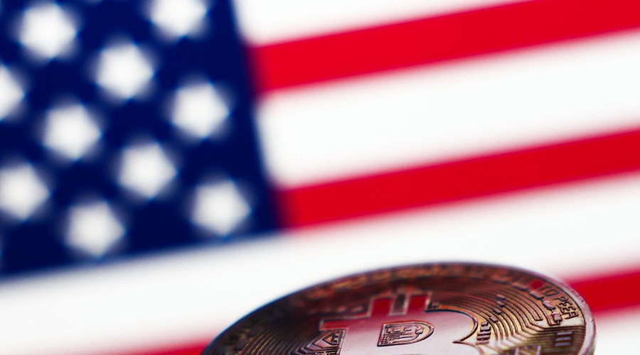 Zahvaljujoč Trumpovi podpori: vrednost bitcoina prvič v zgodovini presegla takšno vsoto (foto: Profimedia)