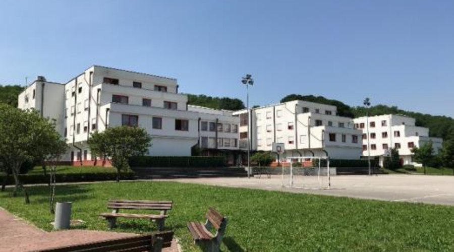 Ravnatelj novogoriškega dijaškega doma se je znašel pod lupo kriminalistov (foto: Facebook/Dijaški dom Nova Gorica)
