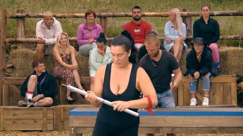Anja je izpadla.