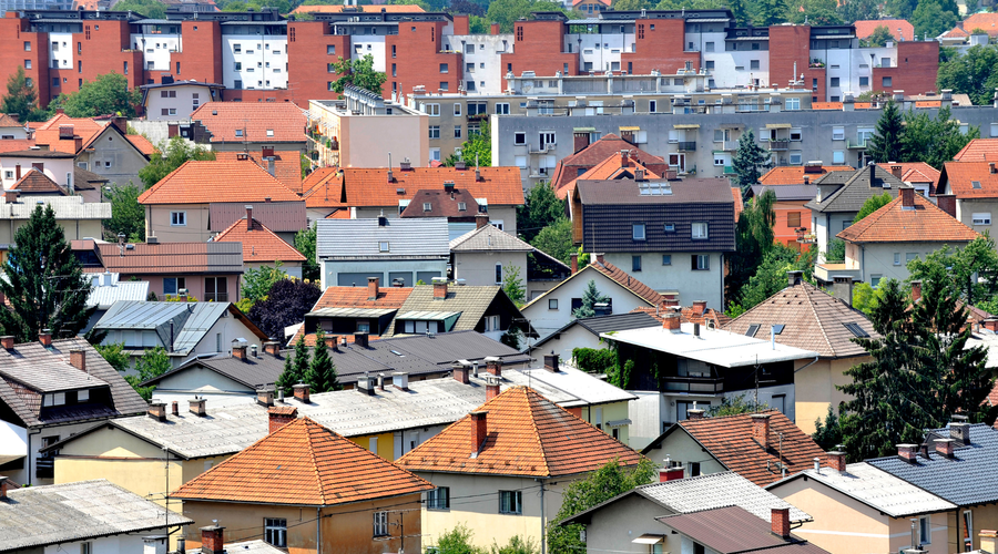 V Sloveniji tisoče stanovanj po neprofitnih cenah za javne uslužbence, nekatera pa so prazna že desetletja (v njih bi lahko bivali za le 80 evrov!) (foto: Žiga Živulović jr./Bobo)