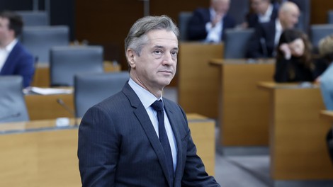 Robert Golob