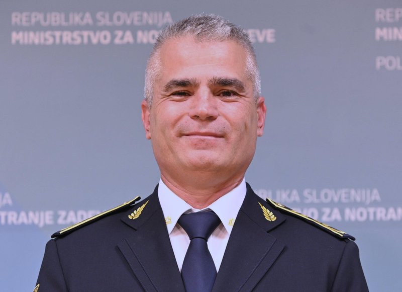 Za reorganizacijo Centra za varovanje in zaščito je zadolžen generalni direktor policije Senad Jušić.
