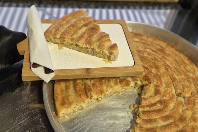 Kakšno Sarajevo?! Najboljše domače pite s pridihom Balkana dobite v Sloveniji, in to v ...