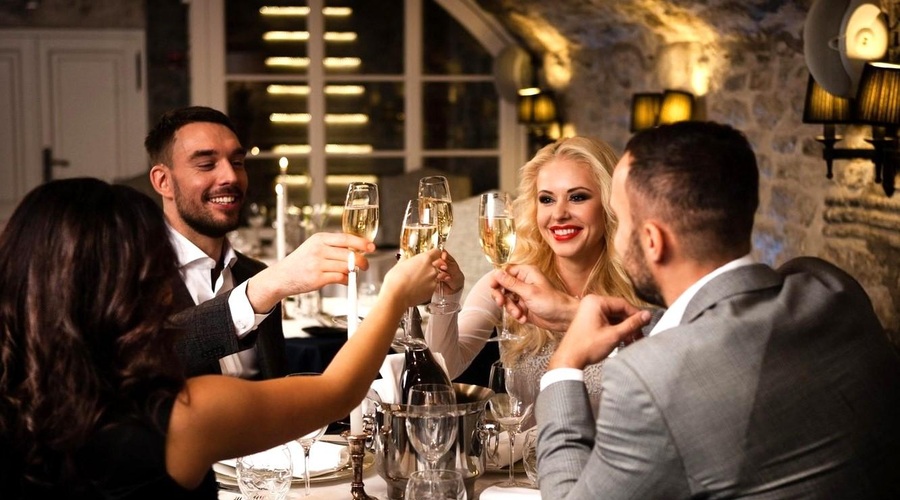 Se vam na silvestrovo ne ljubi kuhati? Te ljubljanske restavracije vas pričakujejo — preverite njihove menije in cene! (foto: Profimedia)