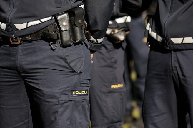policija policisti