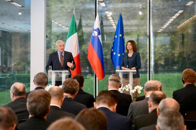 italija slovenia