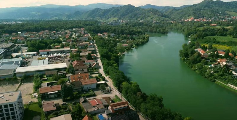 Slovenija YouTube video