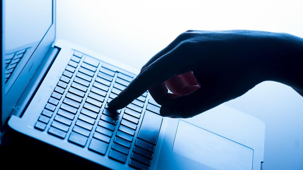 Zagotovo ste se kdaj vprašali, kdo so ljudje, ki na spletu iščejo vaše ime. Čeprav Google identitete tistih, ki v …