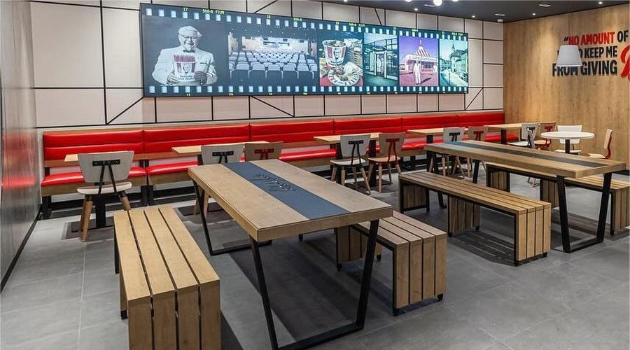 Težko pričakovana restavracija v središču Ljubljane odprla svoja vrata (FOTO) (foto: Facebook/KFC)