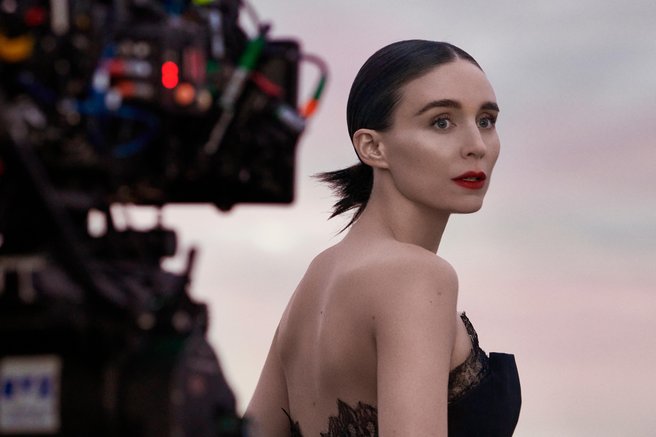 Impresivna hollywoodska imena so ustvarila udarni oglasni spot za dišavo Givenchy L'Interdit Absolu