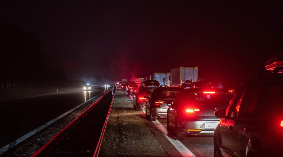Zahvala gre vsem voznikom na gorenjski avtocesti: "Rešili ste dve življenji" (foto: Profimedia)