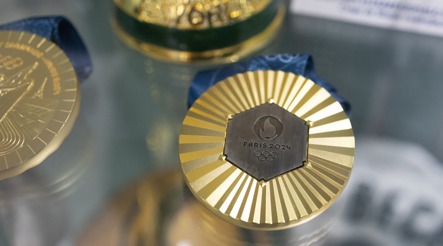 Sramota brez primere: olimpijske medalje iz Pariza tako nekakovostne, da se krušijo, rjavijo in propadajo (foto: Profimedia)