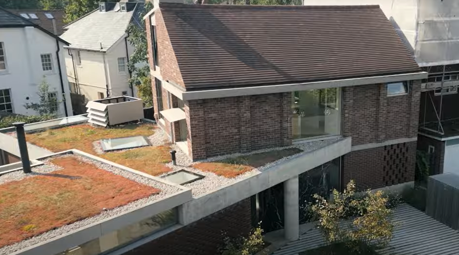 To je najlepša hiša na svetu: ko boste videli njeno notranjost, vam bo jasno, zakaj (VIDEO) (foto: YouTube/posnetek zaslona/Dezeen)