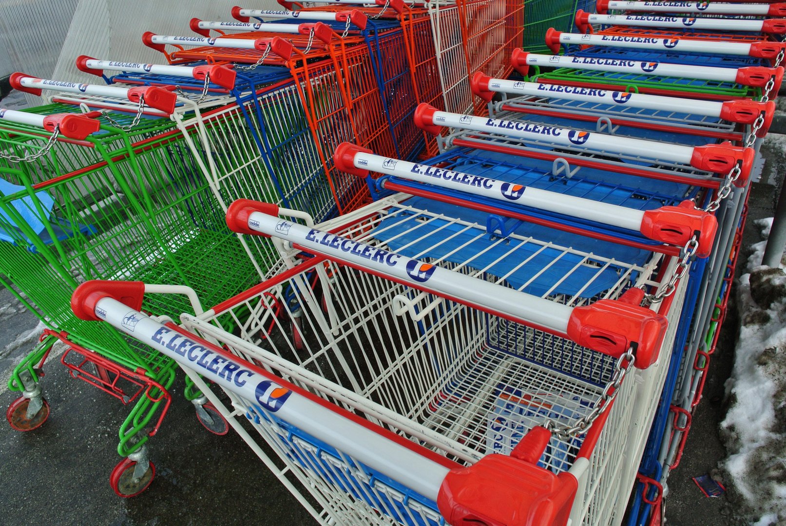 E.Leclerc s trgovskih polic umaknil ta izdelek - Metropolitan.si