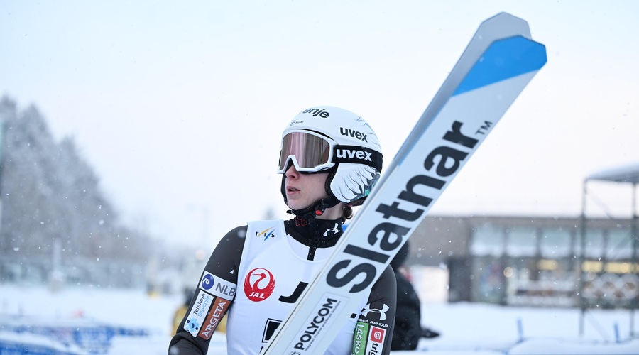 Nika Prevc na Japonskem pometla s konkurenco in osvojila svojo 12. zmago svetovnega pokala (foto: Profimedia)