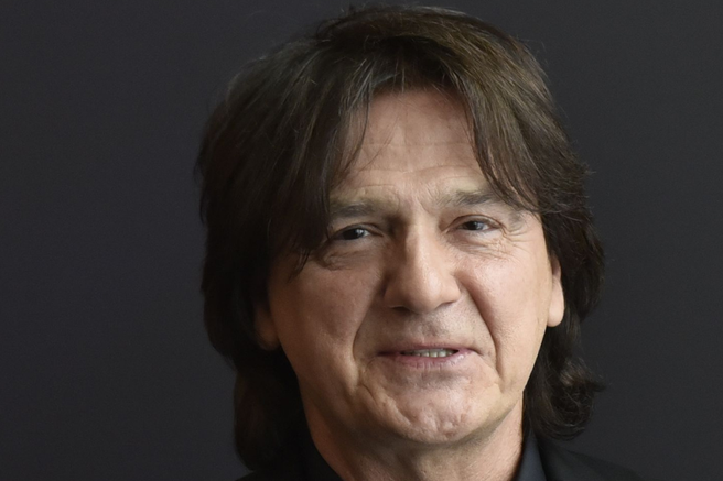 Zdravko Čolić