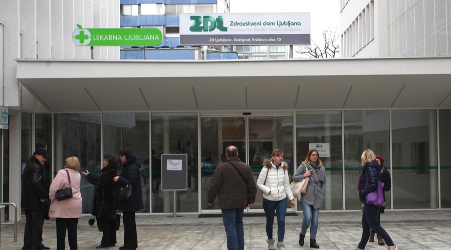 Krizne razmere v ZD Ljubljana: premalo zdravnikov in preveč bolnikov, vodstvo sprejelo drastičen ukrep (foto: Bobo)
