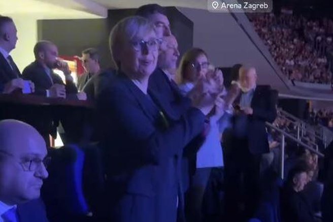 Natasa Pirc Musar tekma rokomet Zagreb