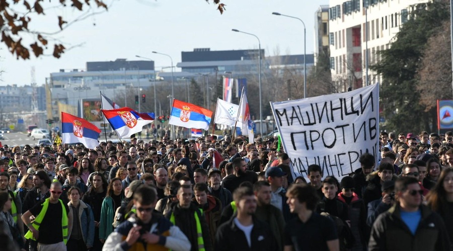 Zvezdnik podprl študente - njegova gesta navdušila in ganila javnost (foto: Profimedia)