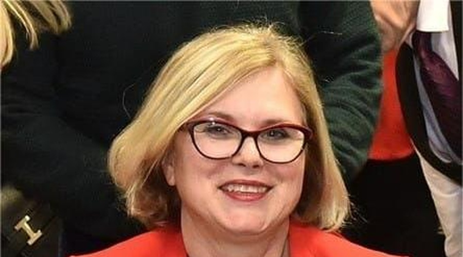 Zaradi suma korupcije aretirali predsednico Zveze slovenskih društev (foto: Facebook/Barbara Antolić Vupora)