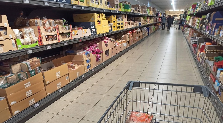 Ste v Hoferju kupili ta dva izdelka? Pozor, vrnite ju, saj sta odpoklicana (TO pa je razlog) (foto: Profimedia)