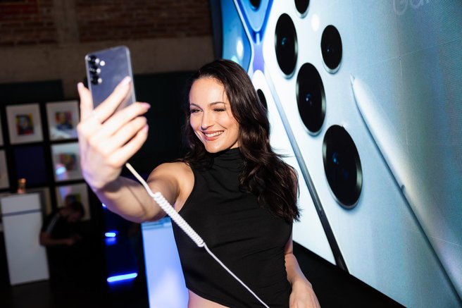 Novi Samsung Galaxy S25 je odličen fotografski asistent, ki vam bo pomagal nadgraditi profil na Instagramu