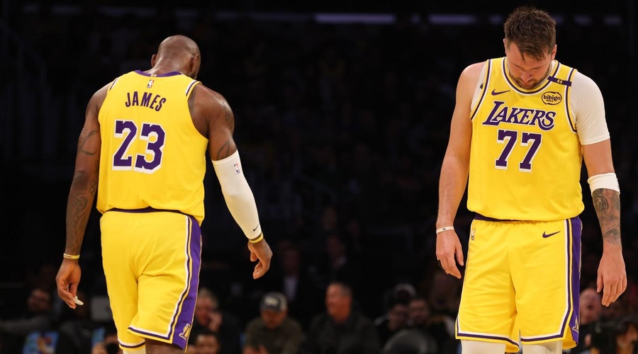 Dončić z Lakersi izgubil na domačih tleh (foto: Profimedia)