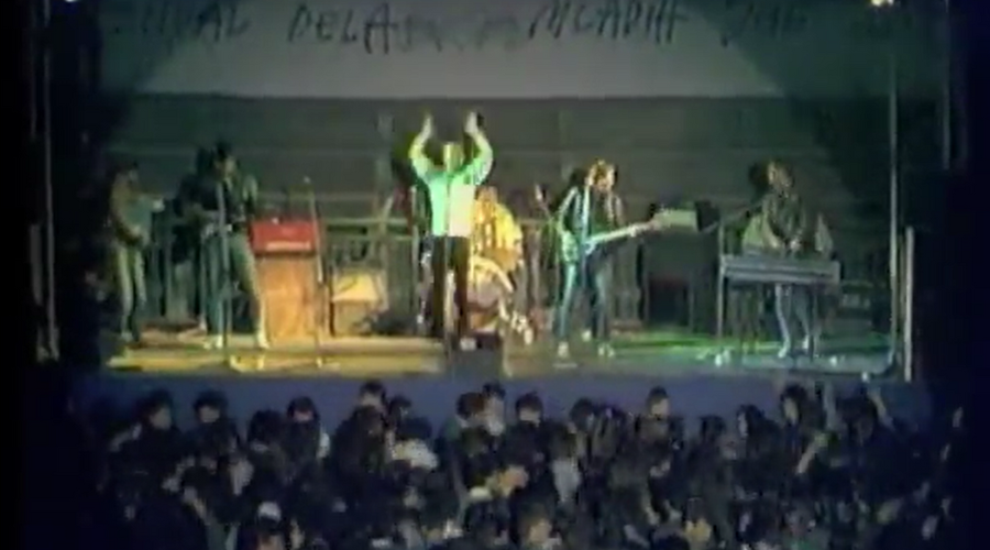 Bili so najboljša skupina pri nas, ustvarili večne hite, nato pa izginili kot kafra (njihov član danes eden najbolj znanih Slovencev) (foto: YouTube/posnetek zaslona)