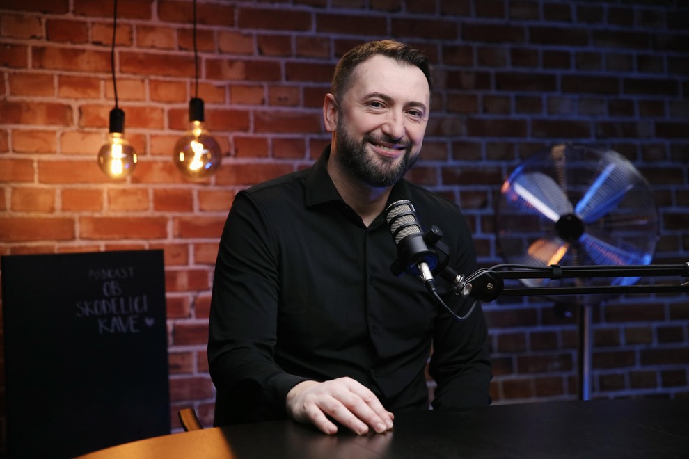 Perica Jerković Metropolitan podkast Ob skodelici kave Živa Avžner