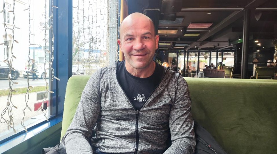 "Hvala bogu, da ne boksata!" – Dejan Zavec o hčerkah, družini in življenju po ringu (foto: Uredništvo)