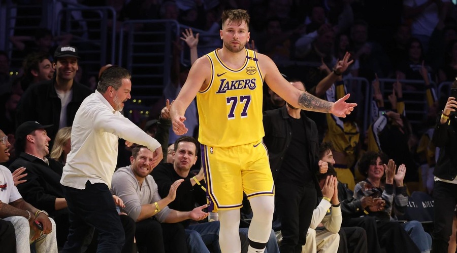 Dončić Lakerse popeljal do nove zmage (foto: Profimedia)