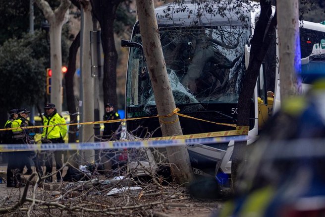 Barcelona prometna nesreča avtobus Katalonija Španija