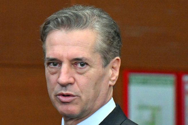 Robert Golob