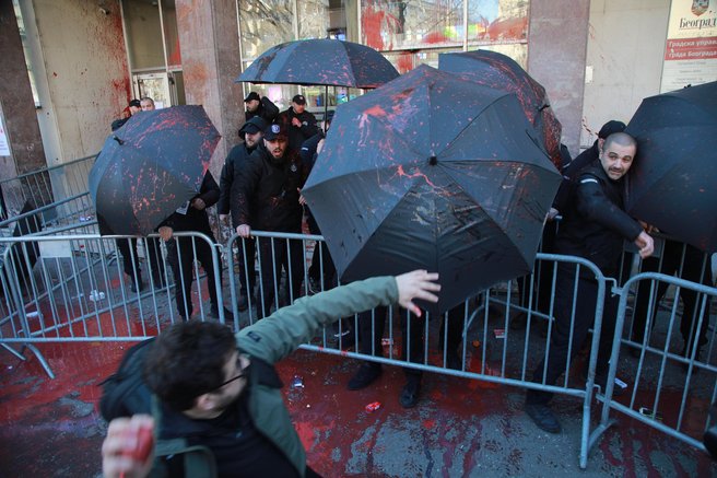 Beograd protest skupscina pretep