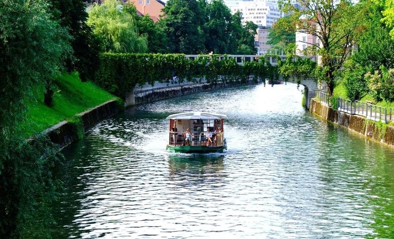 Ljubljana barka ladjica