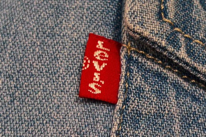 kavbojke-levis.jpg