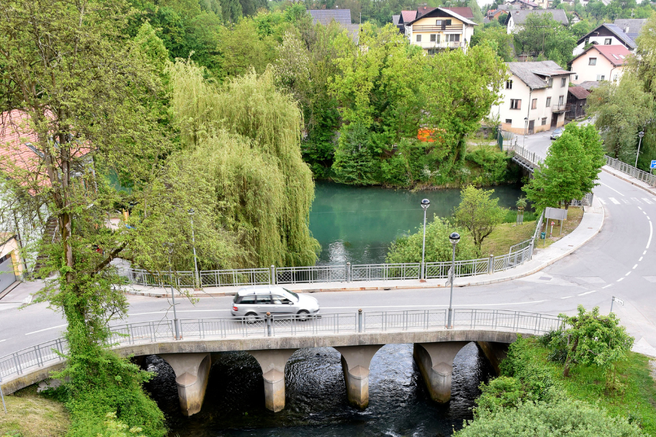 Črnomelj Slovenija Bela krajina zrak onasneževanje