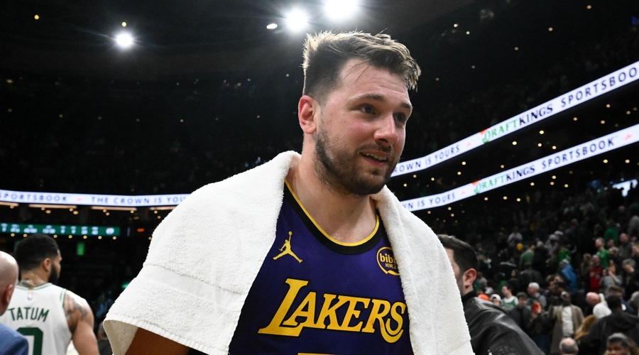 Lakersi Luke Dončića prekinili zmagoviti niz: aktualni prvaki so bili pretrd oreh (foto: Profimedia)