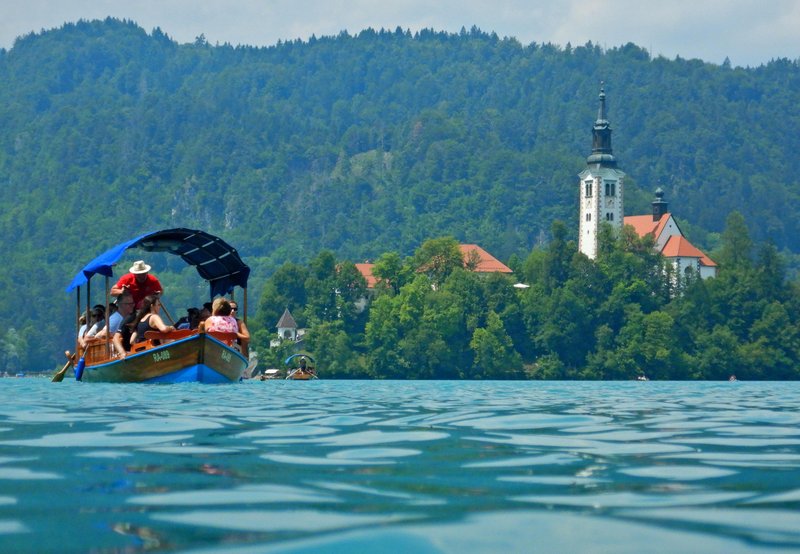 Blejsko jezero turisti pletna